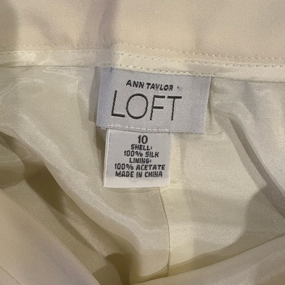 Ann Taylor Loft silk cream white straight leg pants sz 10 M - Picture 3 of 3